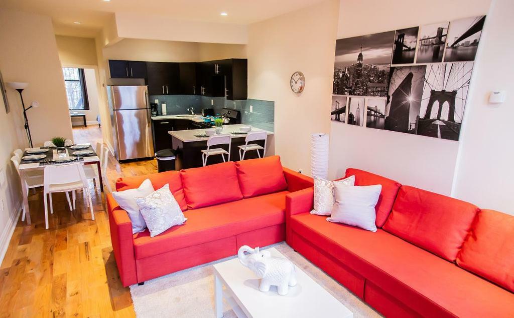Van Buren Street Apartment *
