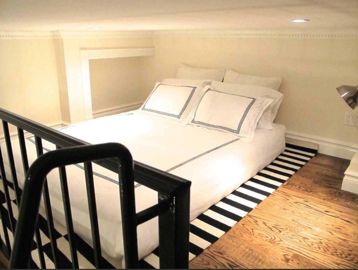 Apartment Sleeping Loft East Village New York