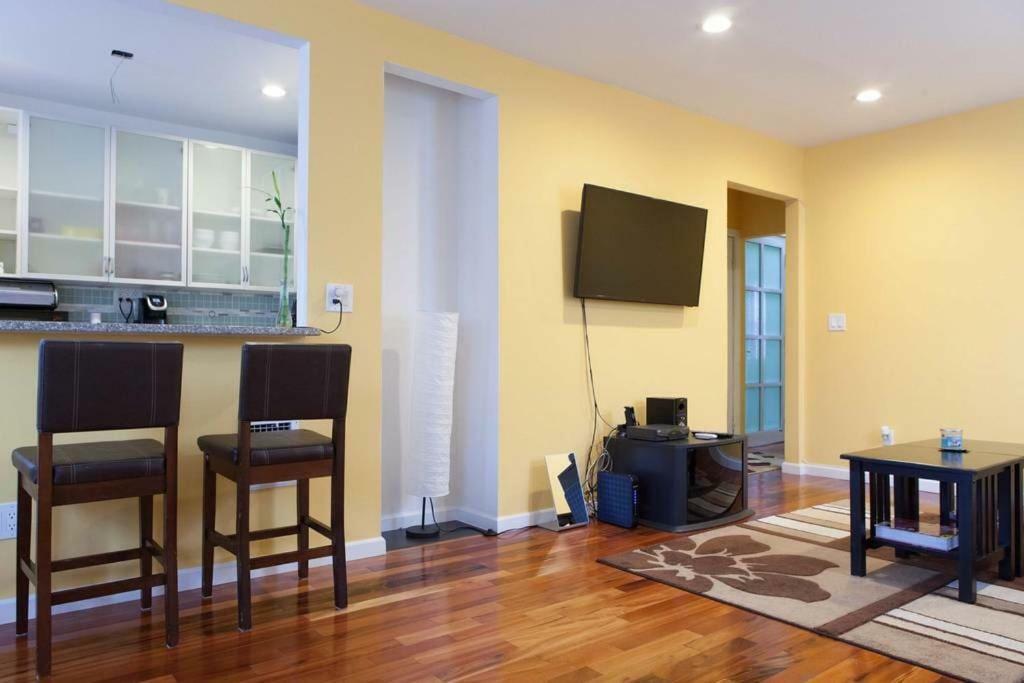 Homestay Maspeth House *