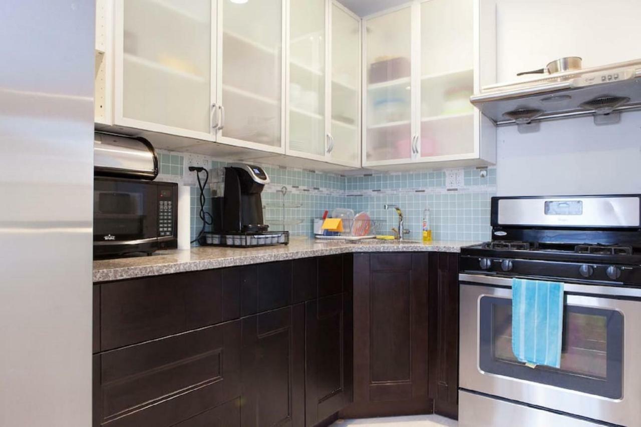Maspeth House * New York