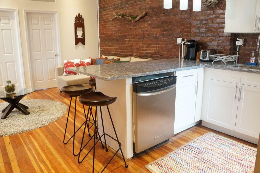 Garden Penthouse 70' - Astoria New York