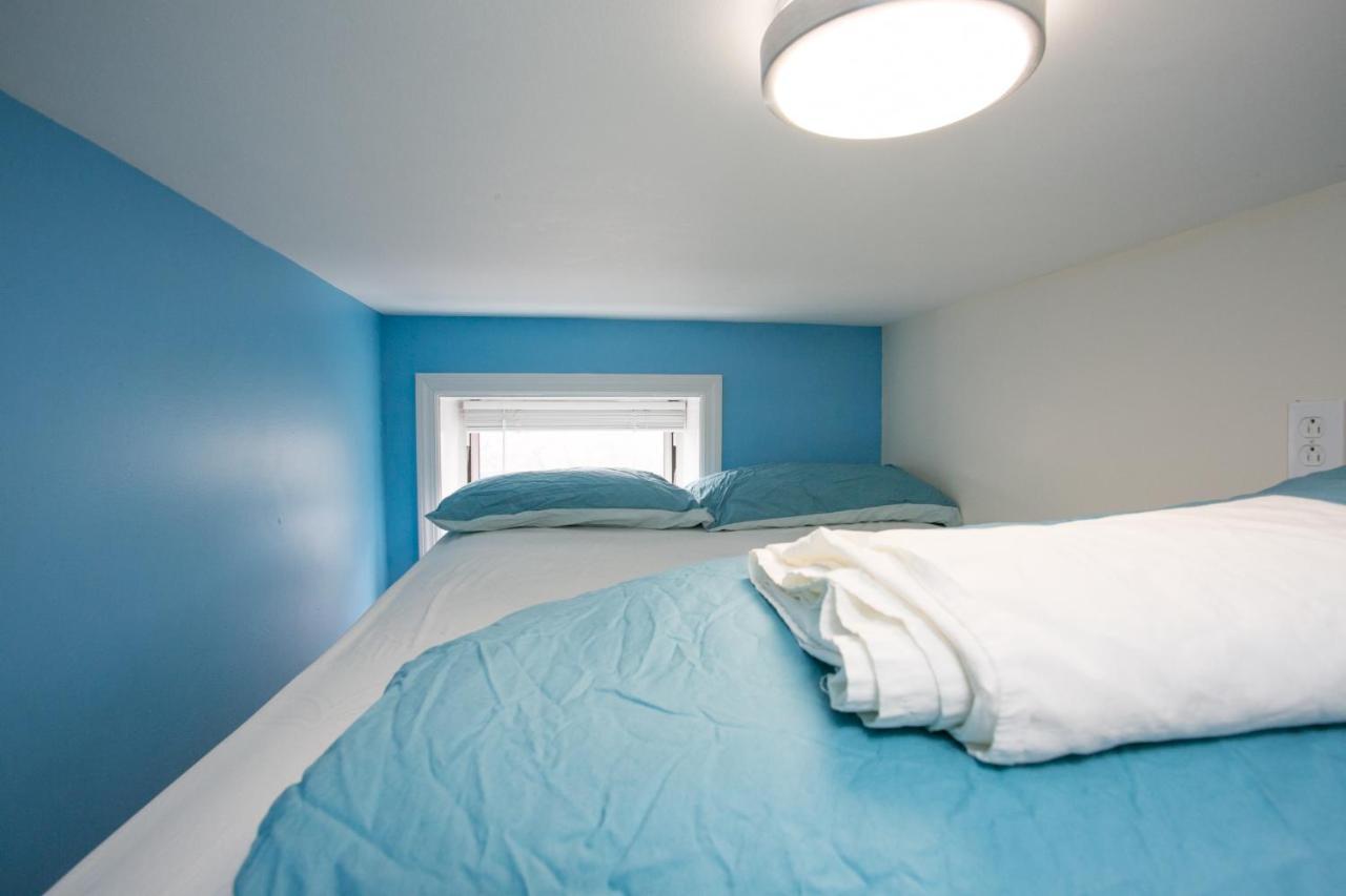 Private In Hamilton Heights * New York