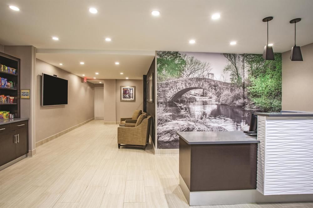 La Quinta By Wyndham Park Hotel New York