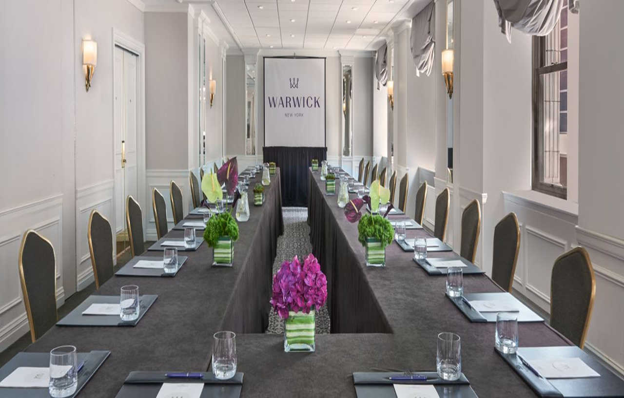Hotel Warwick 4*
