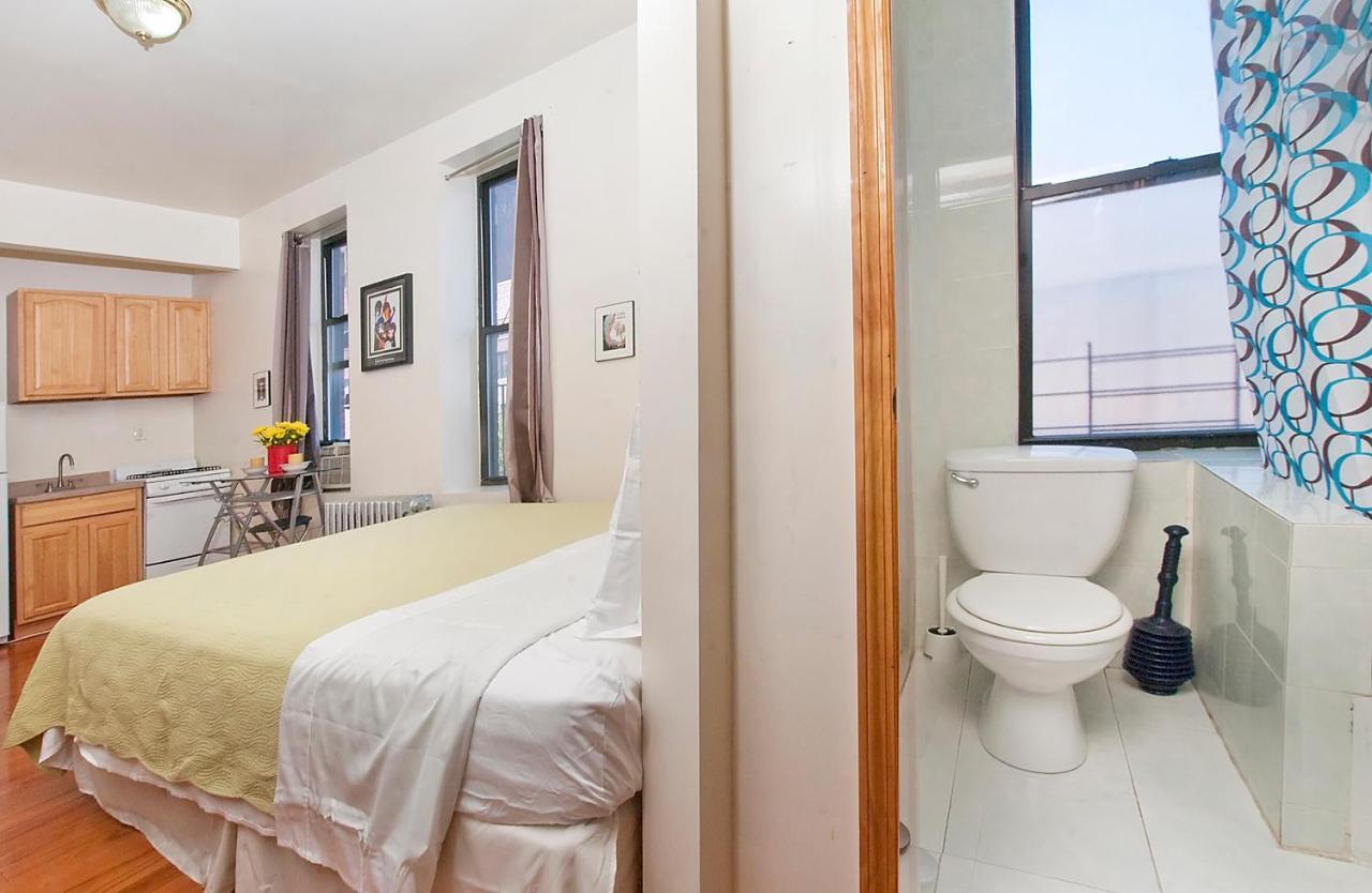 Manhattan Lodging