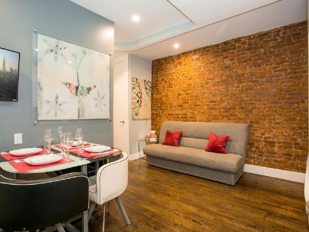 Harlem: Renovated Apartments Apartment