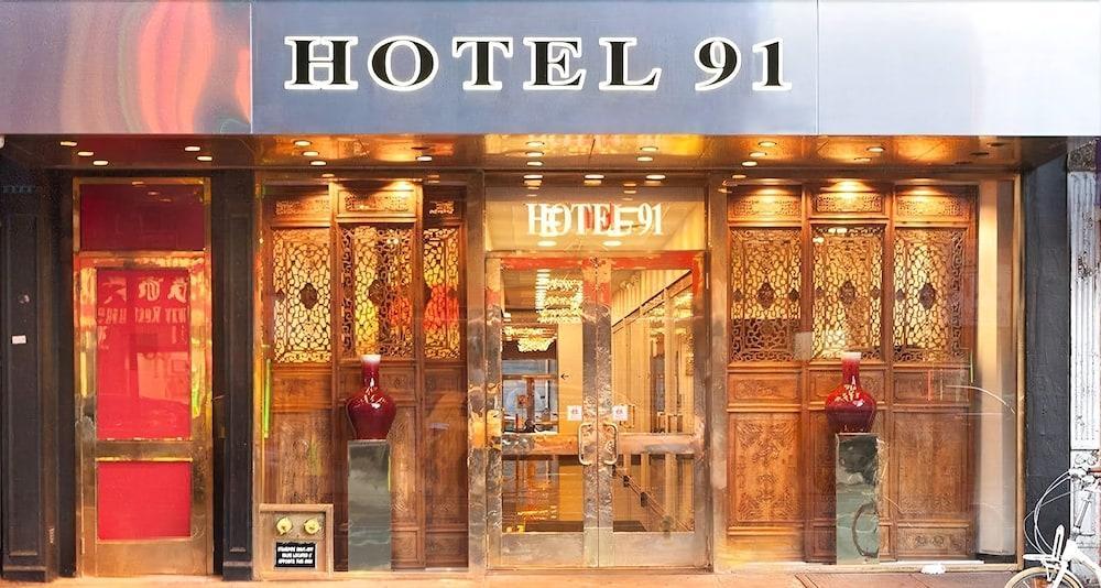 91 Hotel