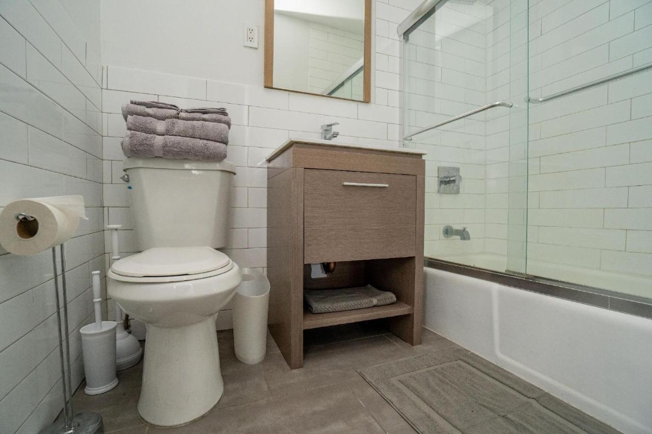 Garment District Manhattan 30 Day Apartment *