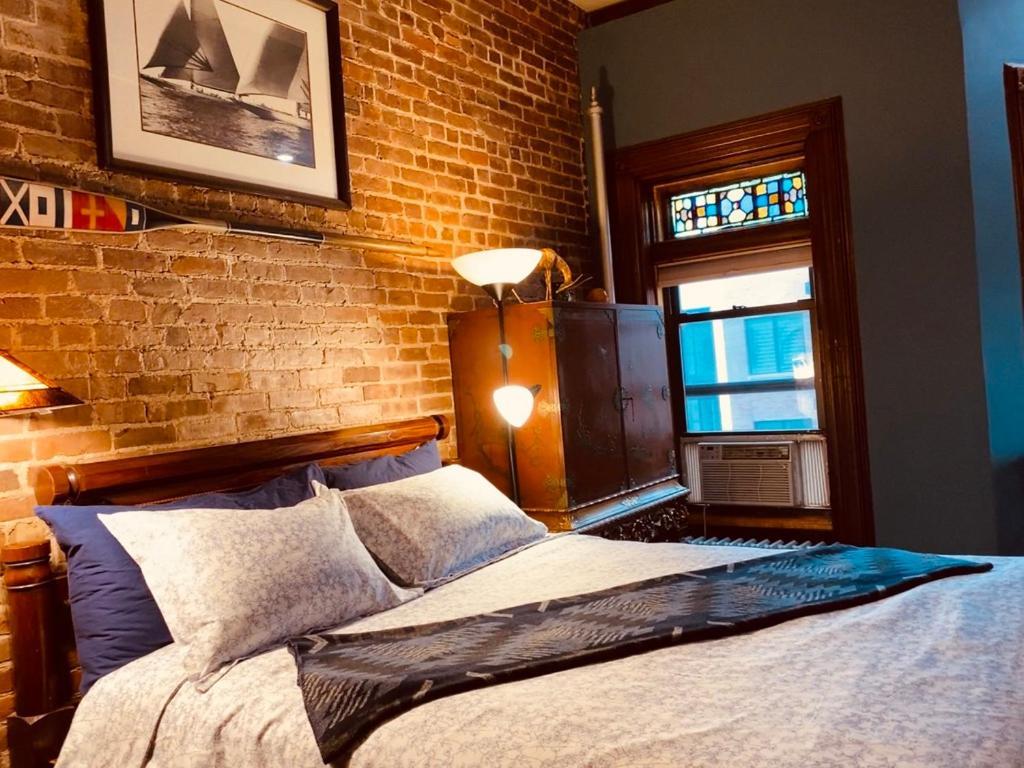Bed & Breakfast Northern Lights Mansion New York