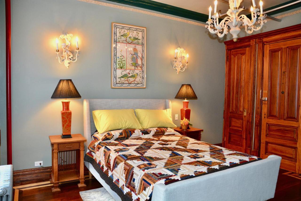 Northern Lights Mansion Bed & Breakfast New York