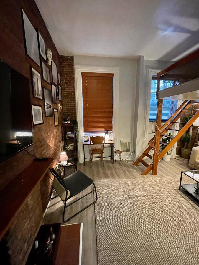 Cozy Studio In Hell's Kitchen Apartment New York