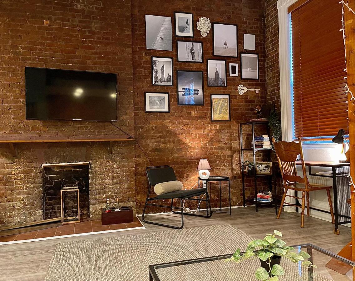 Cozy Studio In Hell's Kitchen New York