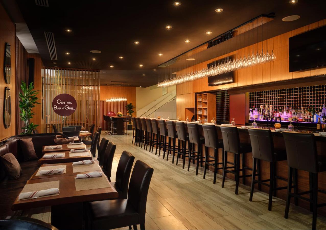 Hyatt Centric Street 4*