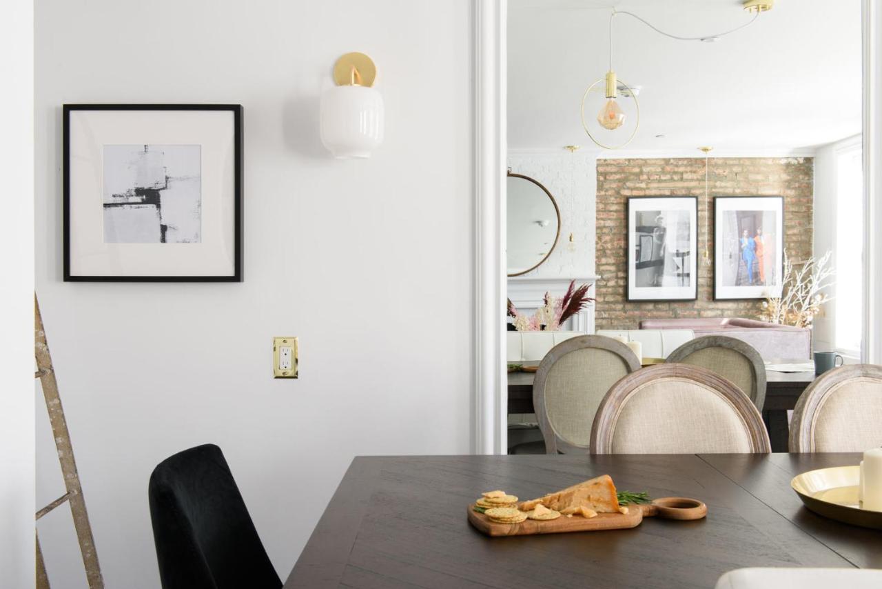 Apartment Bond Townhouse