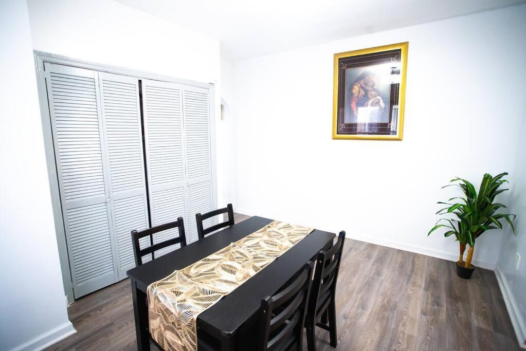 Beautiful 3-bedroom In Brooklyn With Parking