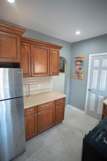 Beautiful 3-bedroom In Brooklyn With Parking