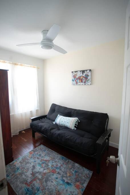 Beautiful 3-bedroom In Brooklyn With Parking New York