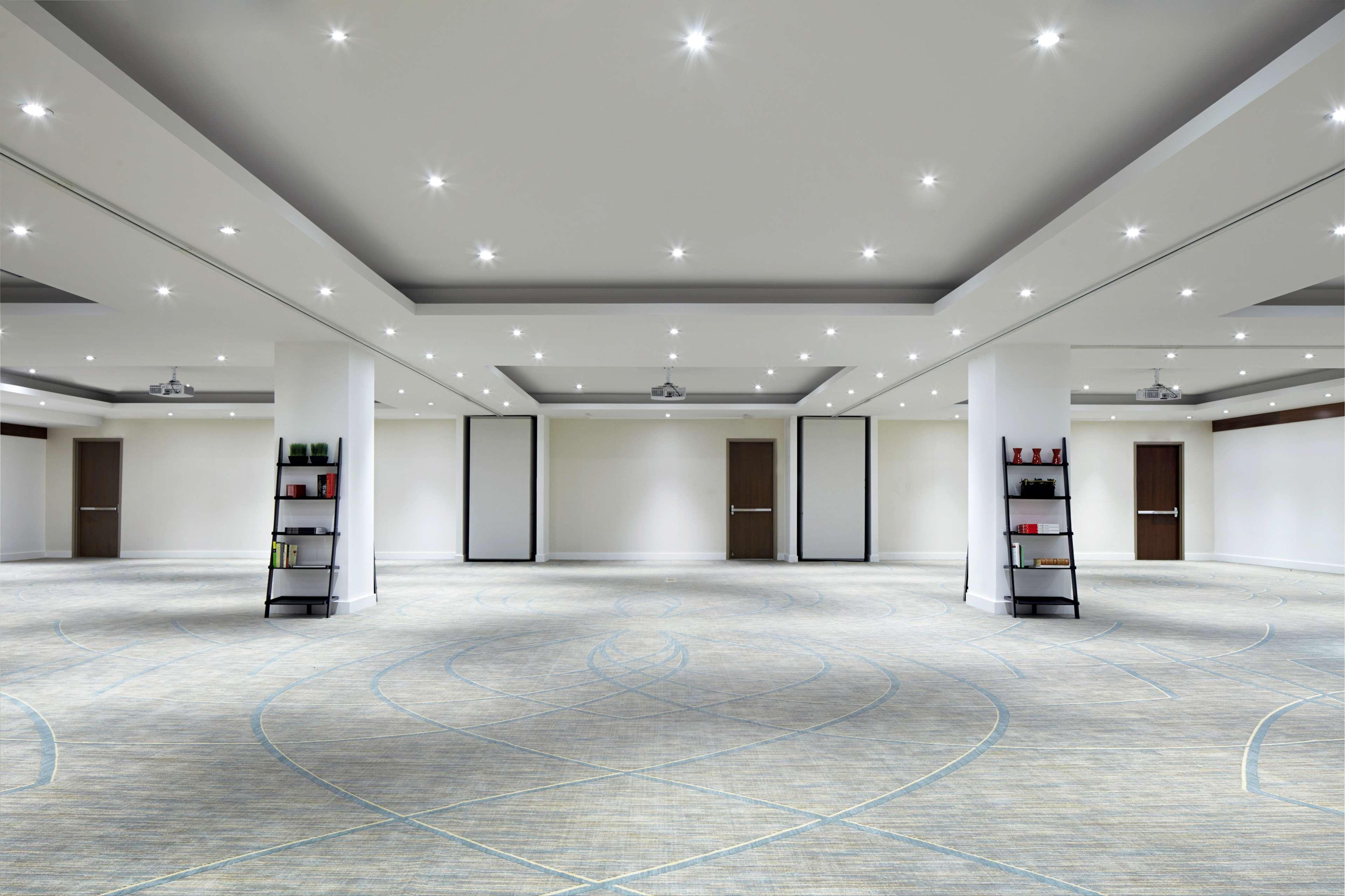 Hyatt Centric Street New York