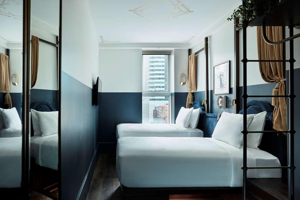 Civilian Hotel 4*