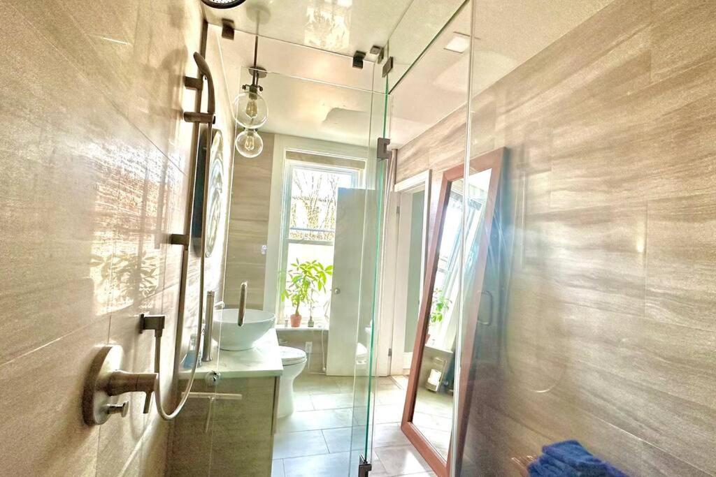 Relaxing & Cozy Spa. In Brooklyn Mins To Mhtn Apartment