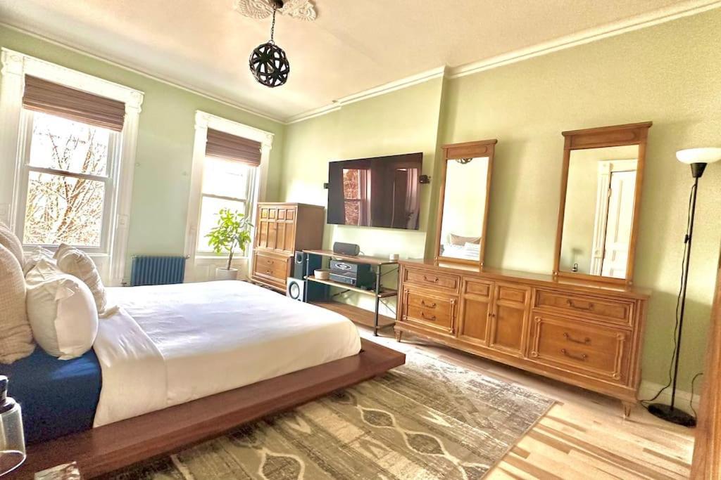 Apartment Relaxing & Cozy Spa. In Brooklyn Mins To Mhtn New York