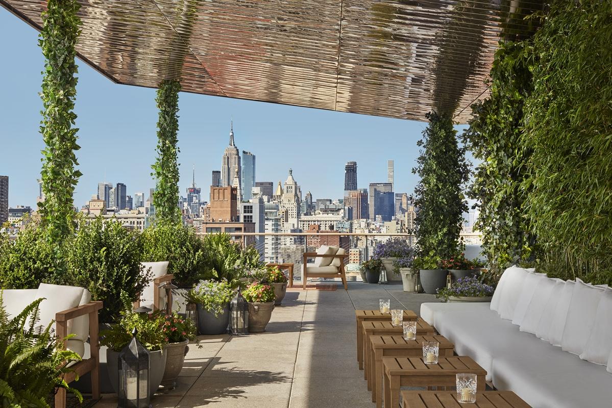 Public, An Ian Schrager