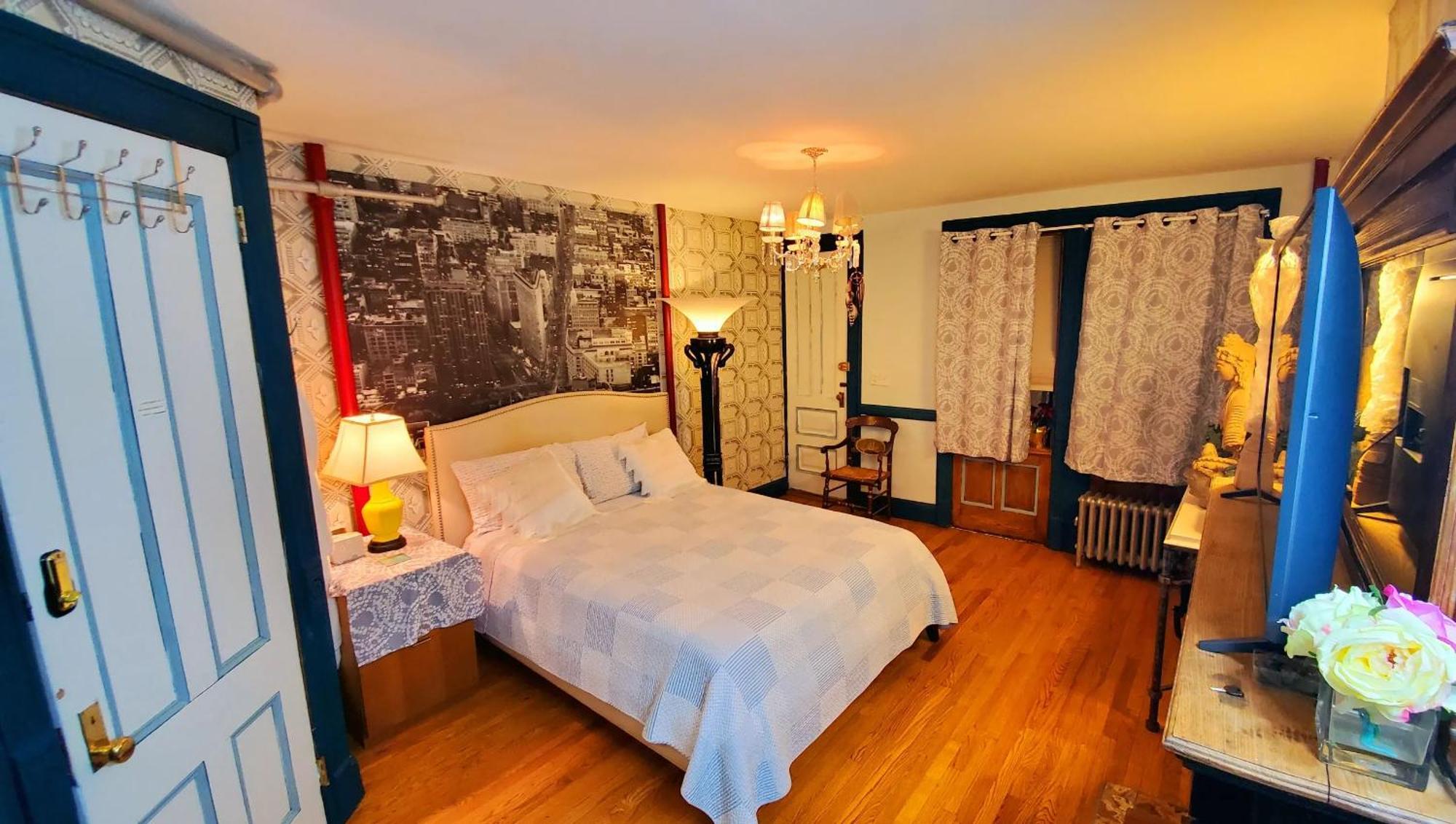 Northern Lights Mansion 3*