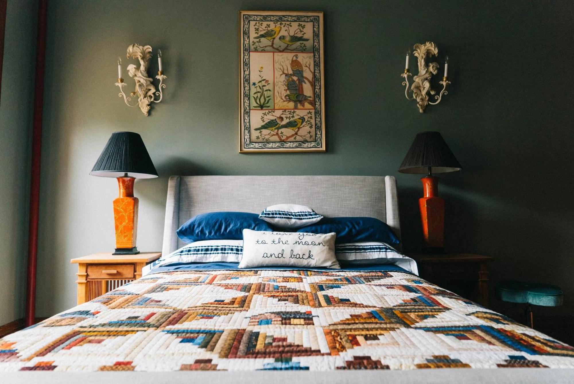 Bed & Breakfast Northern Lights Mansion 3*