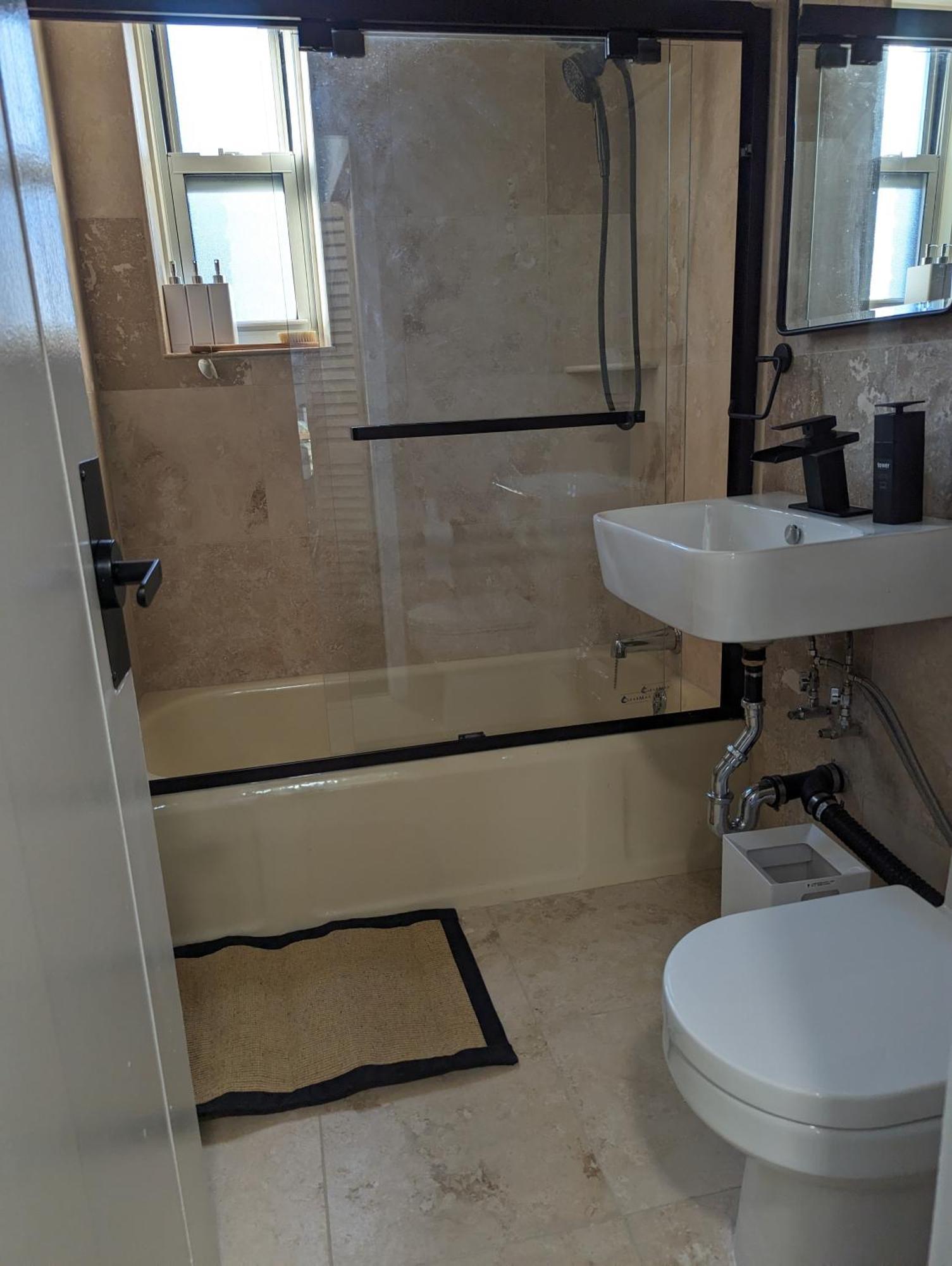 Fully Renovated Manhattan Gem