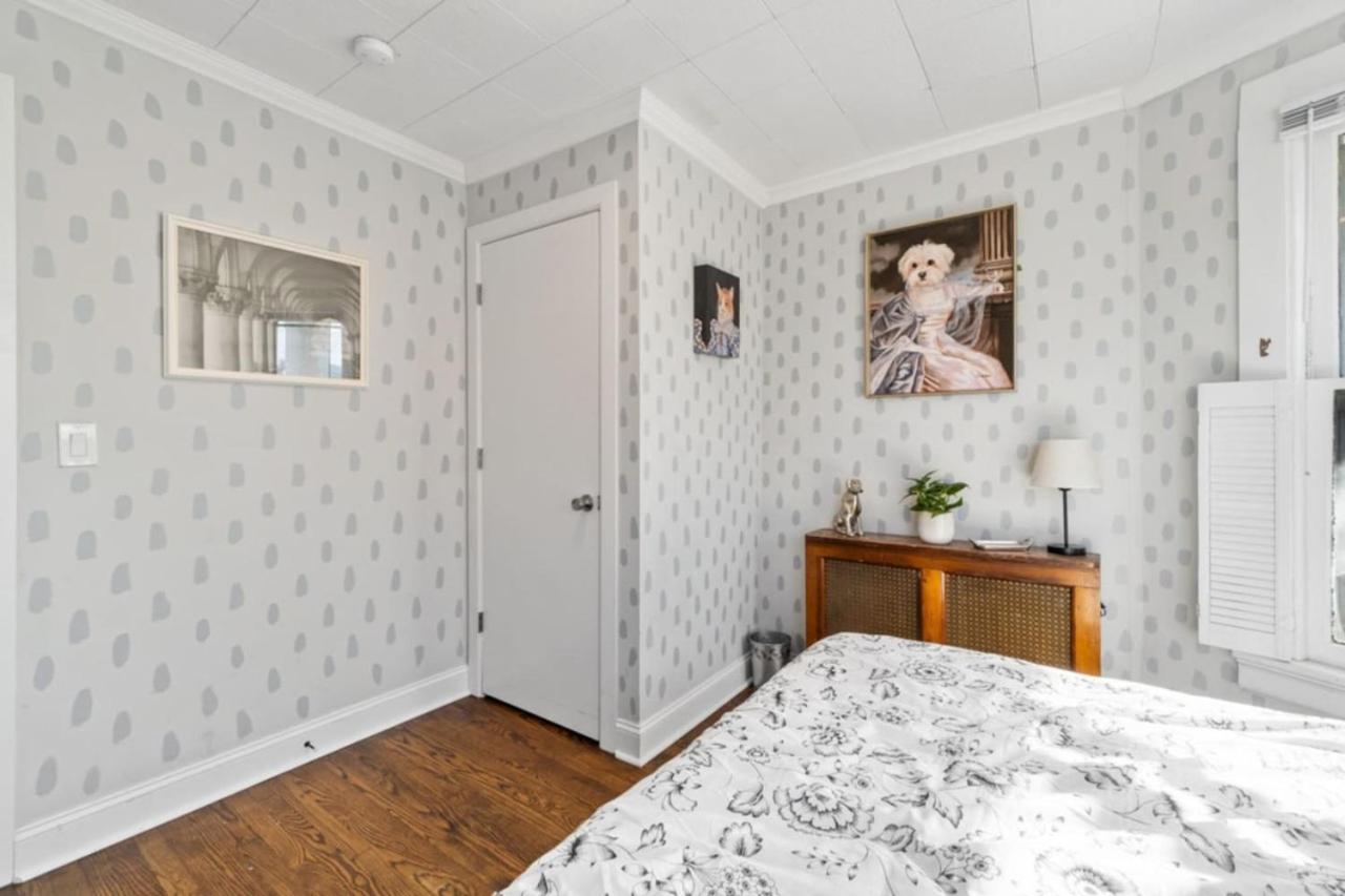 Holiday home The Whimsical Estate Sleeps 16plus 20m To Nyc Free Parking *