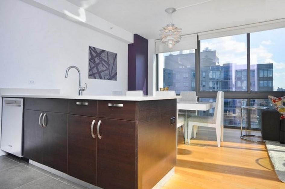 Upper West Side Apartment *