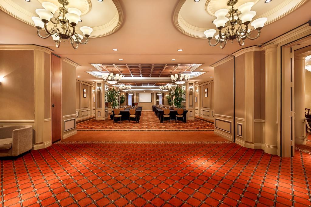 Avalon 4*