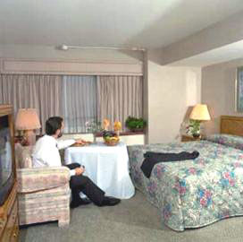 Hotel Ramada Plaza Jfk International Airport 2*
