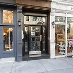 Soho 2Br W Wd Balcony Nr Whole Foods Nyc-892