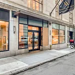 Wall St 1Br W Speakeasy Gym Rooftop Nyc-11