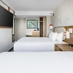 Springhill Suites By Marriott New York Manhattan Chelsea