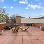 4Br Greenpoint Duplex Noorman By Rovetravel