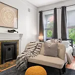Newly Renovated 3Br Oasis