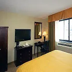 Quality Inn Jamaica Airtrain
