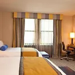 Latham Hotel