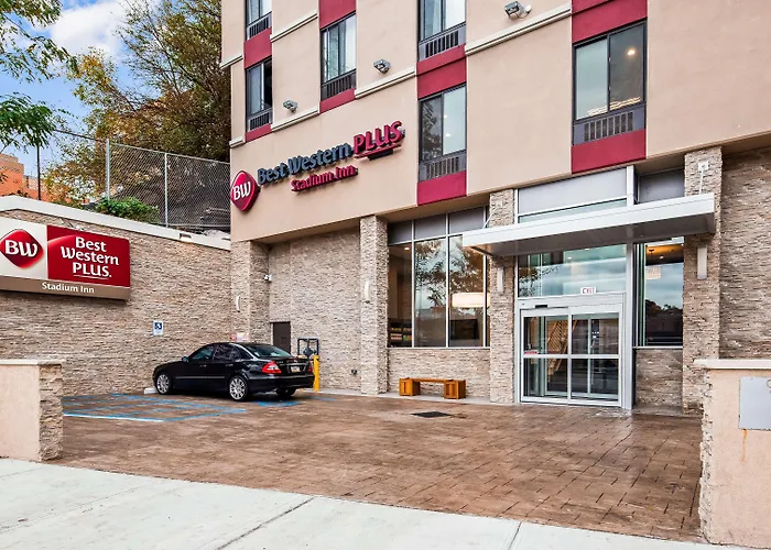 Best Western Plus Stadium Inn