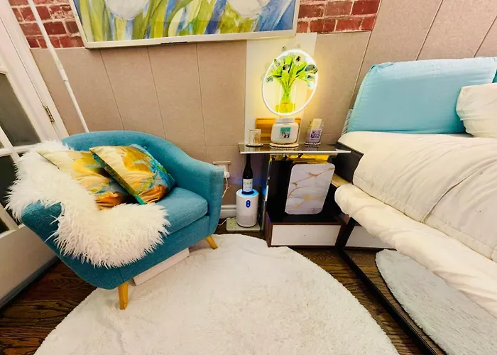 Times Square Cozy 4 Bedroom Apartment Nyc