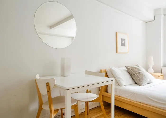 Studio Apartment - 39Th Street