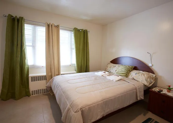 Studio&One Bedroom Apartments