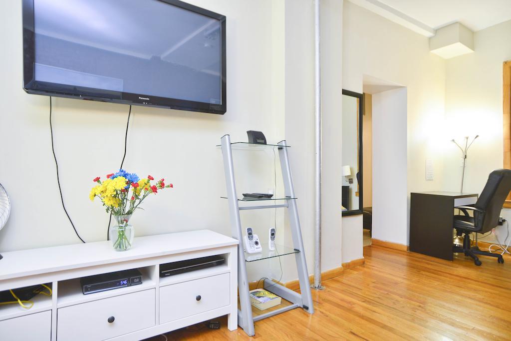 Yorkville -upper East Side Apartment *