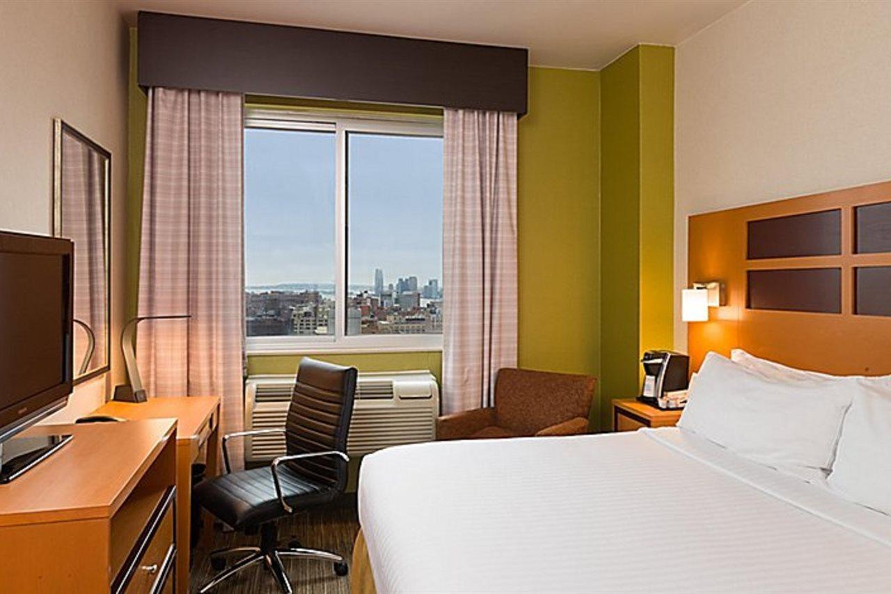 Express - Times Square By Ihg New York