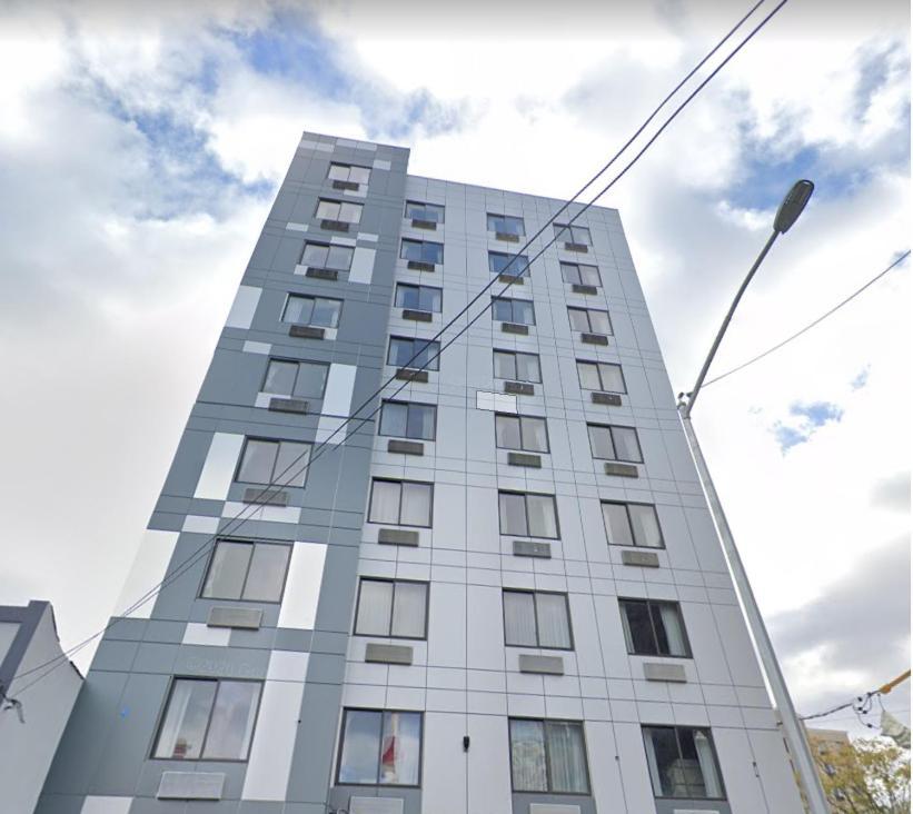 Deluxe & - Long Island Nyc Hotel