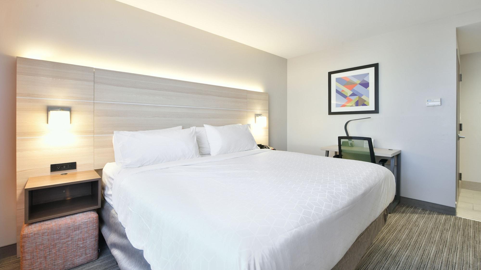 Express Staten Island West, An Ihg Hotel 3*