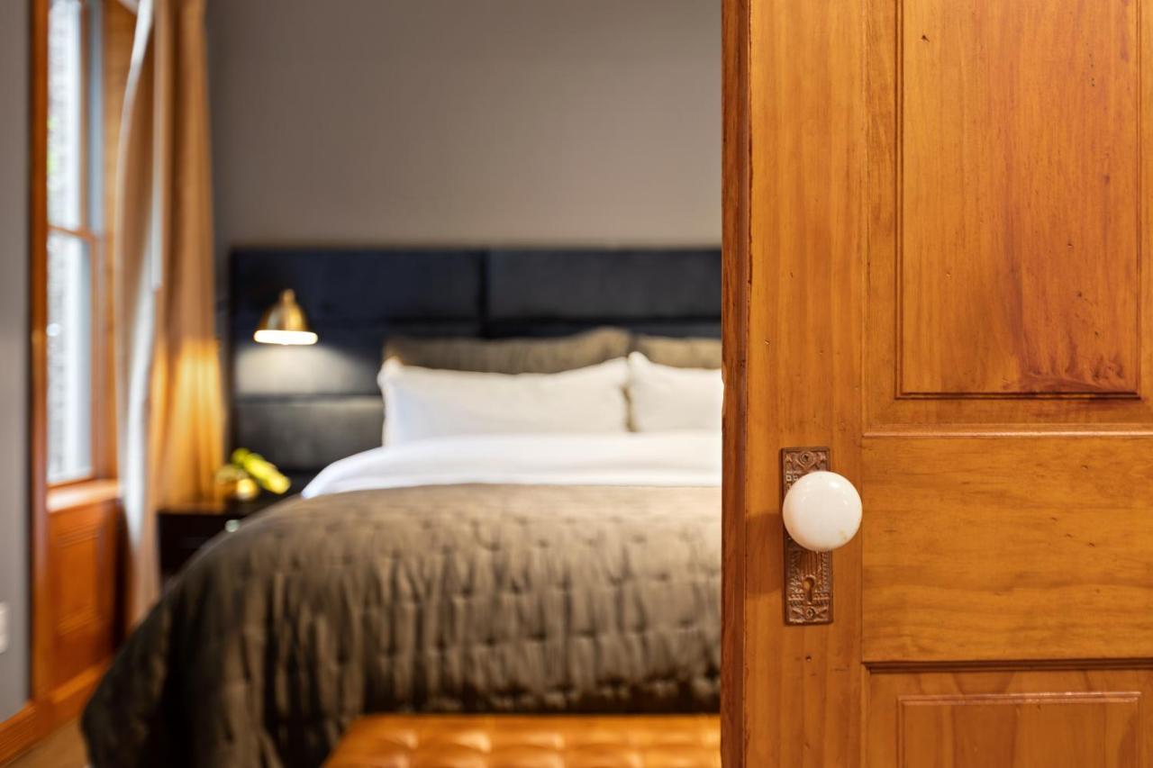 The Historic Blue Moon - Nyc Hotel New York