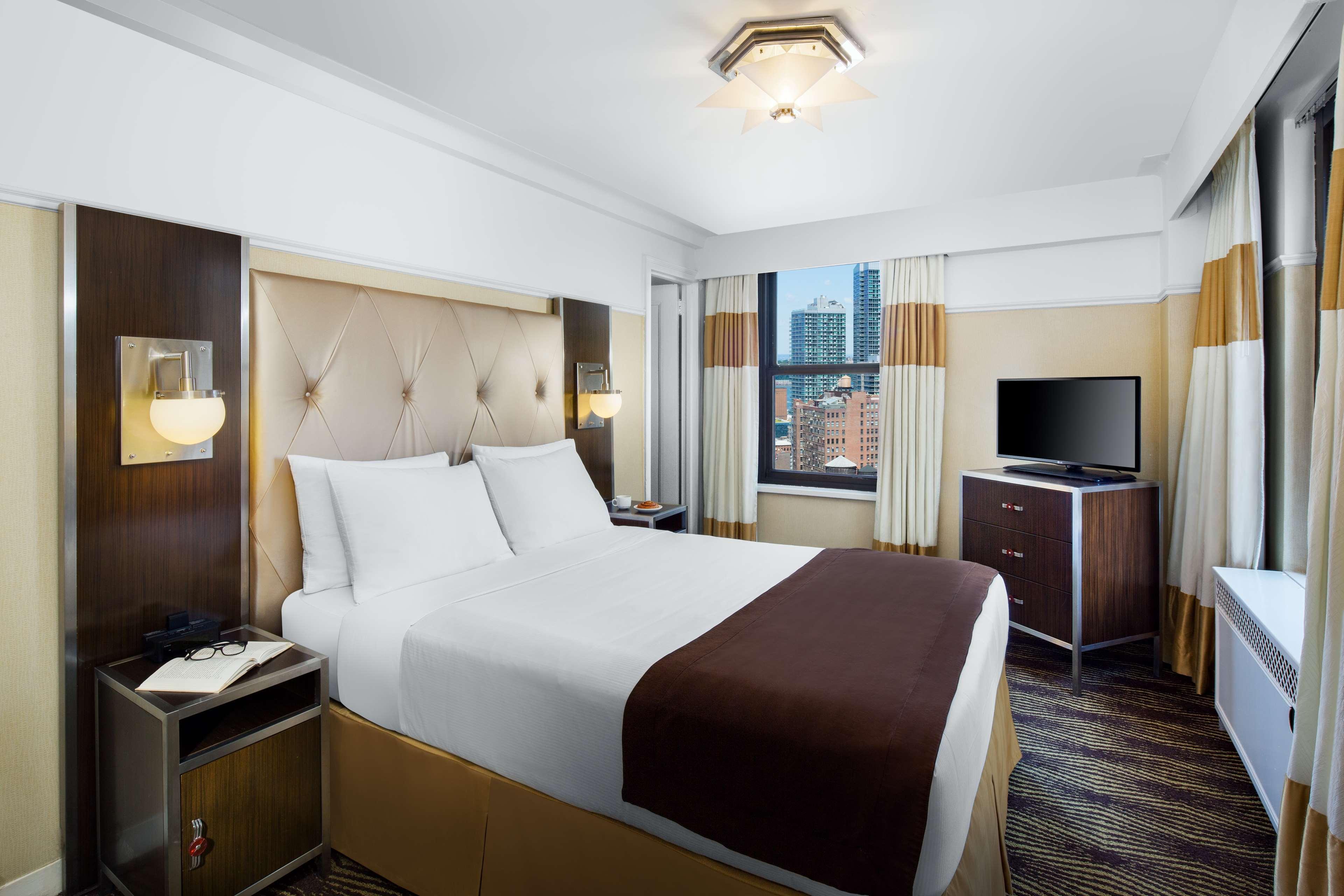 The New Yorker, A Wyndham